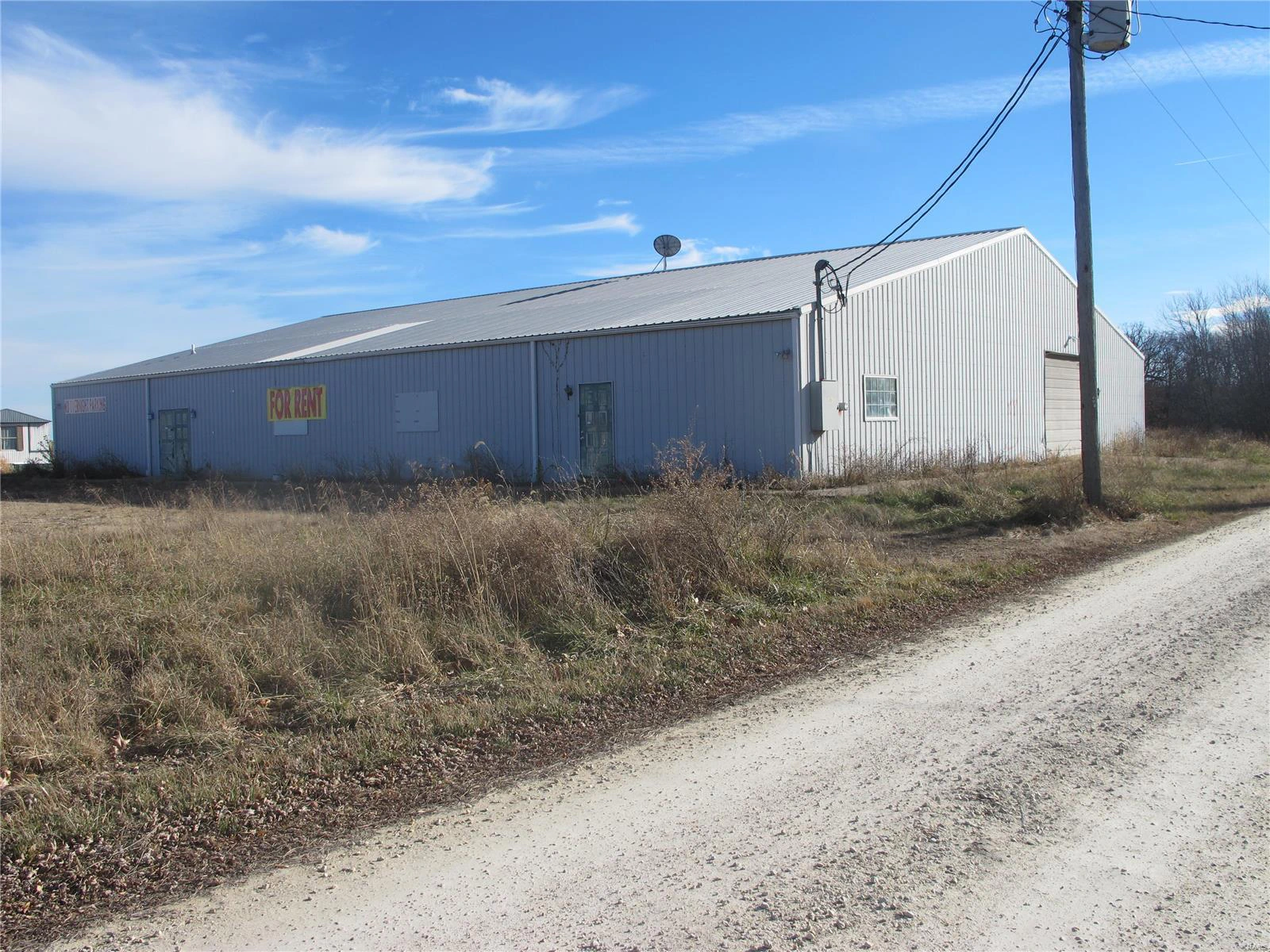 property 3725 Loeb Rd
