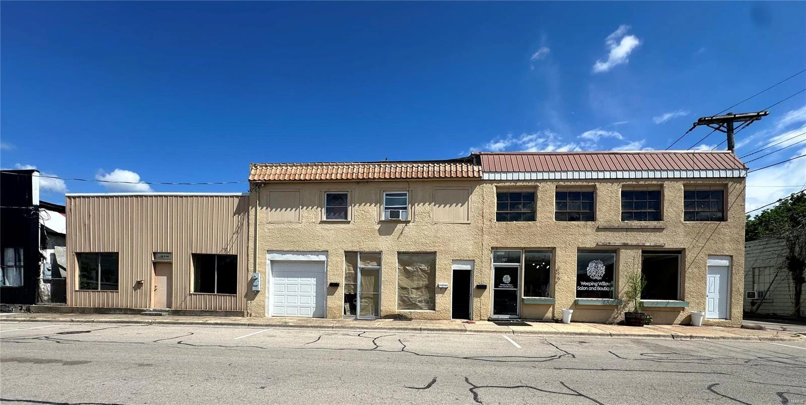 property 210 W SECOND Street