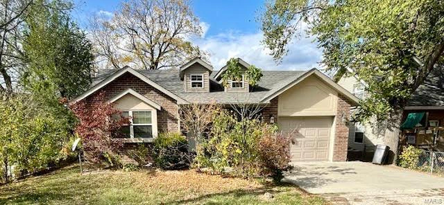 property 403 N Highway 17