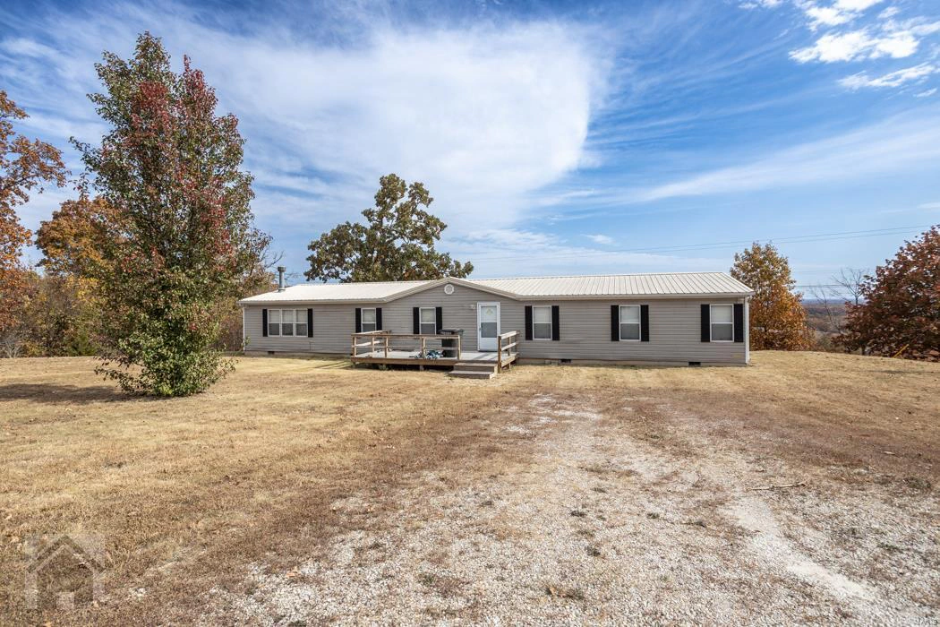 property 21694 Highway 28
