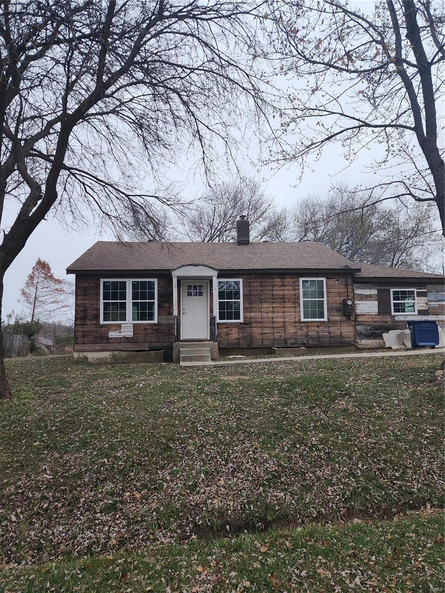 property 303 S Pine Street