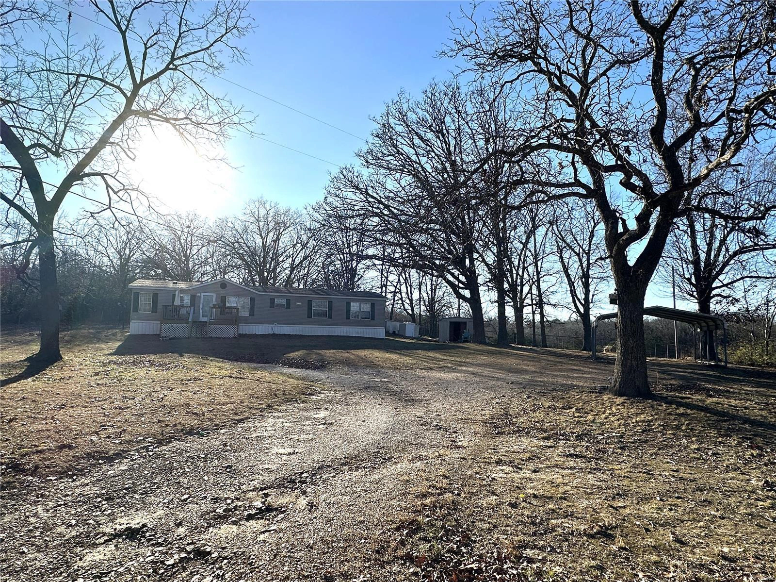 property 1803 W Highway 32