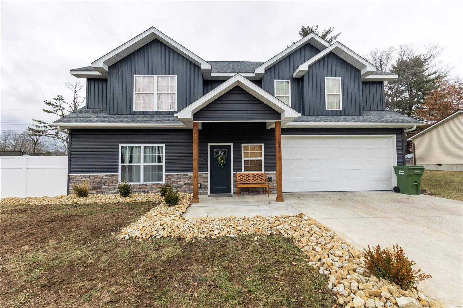 property 101 Greentree Road