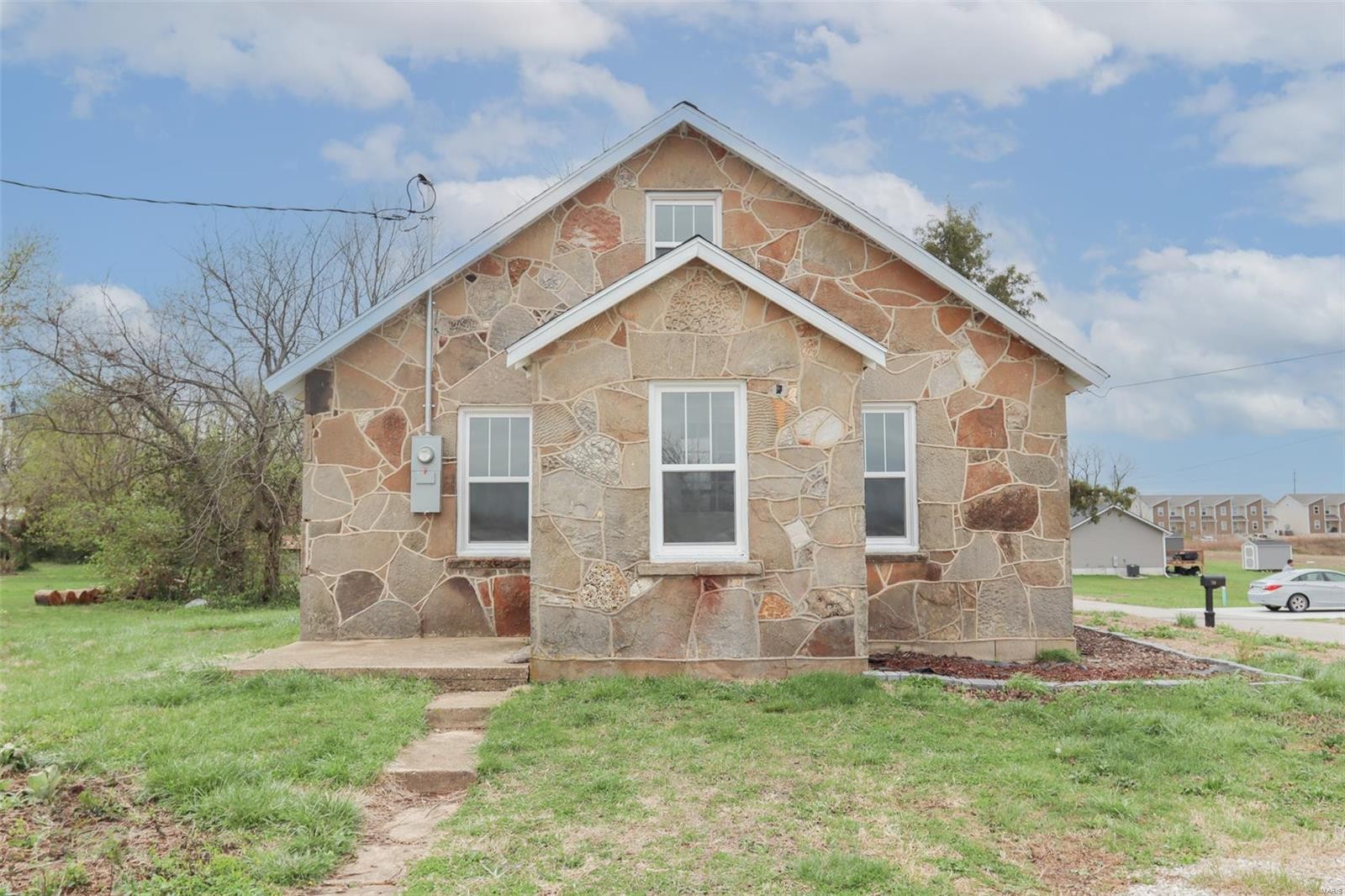 property 704 Crisp Road