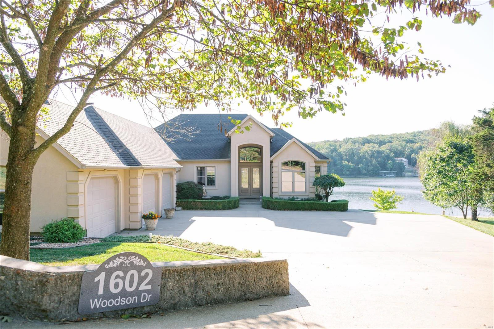 property 1602 Woodson Drive