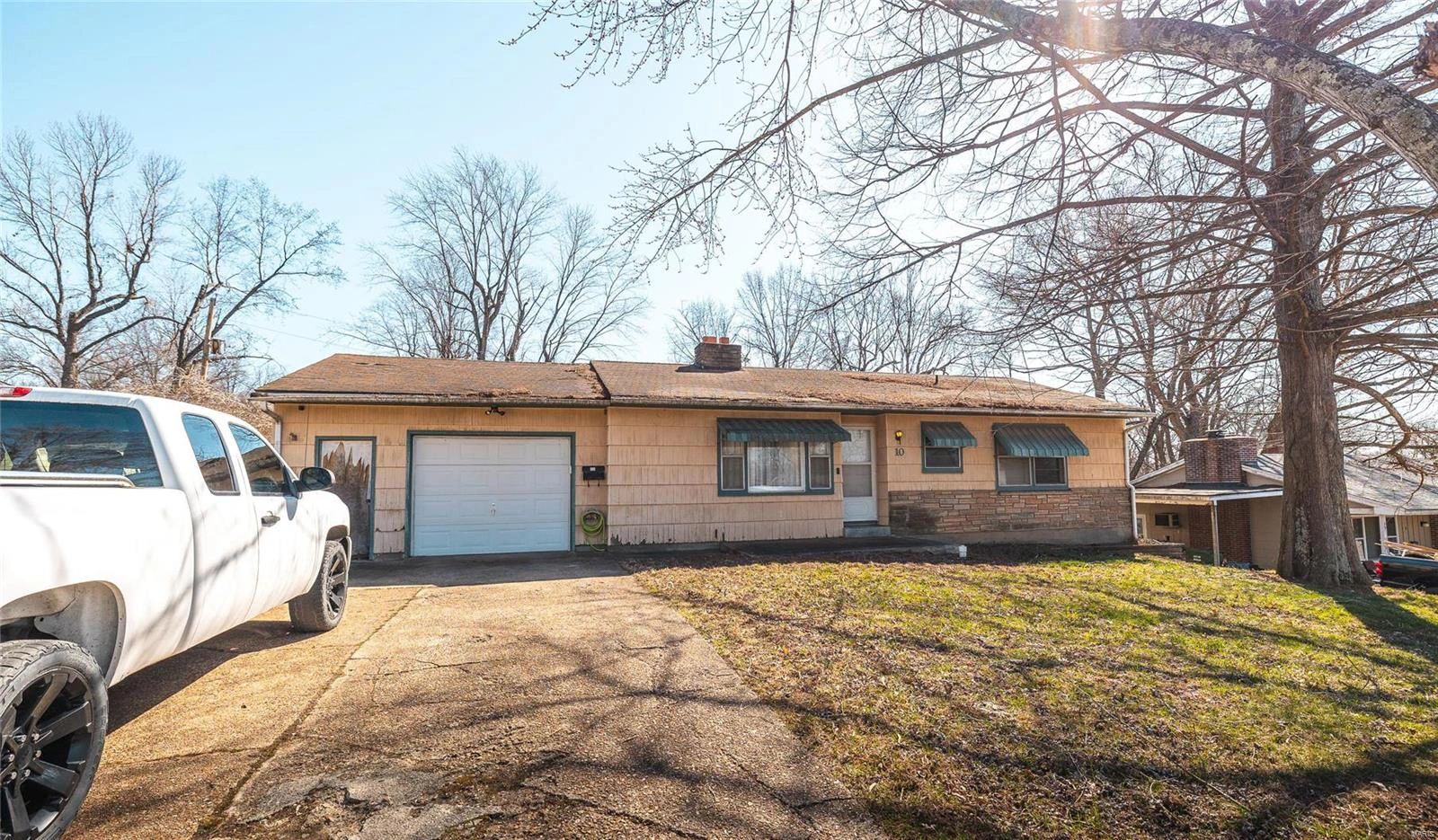 property 10 Southview Drive