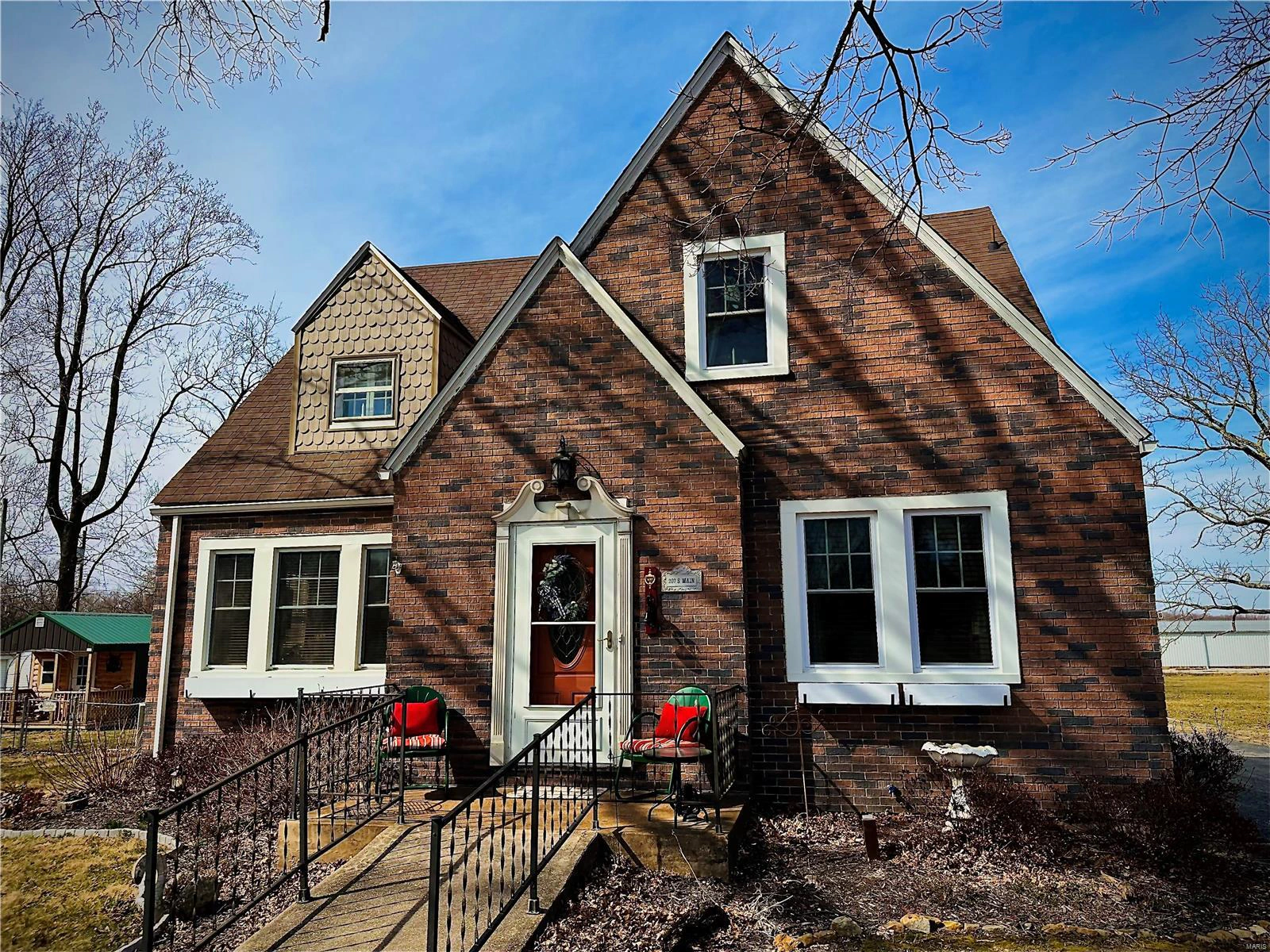property 207 S Main Street