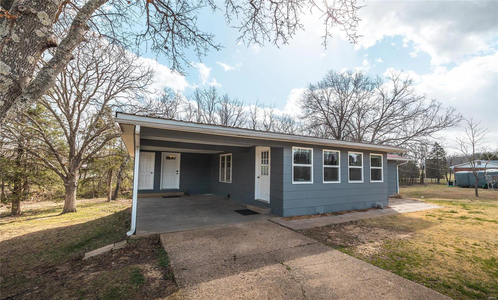 property 2617 W Highway 32