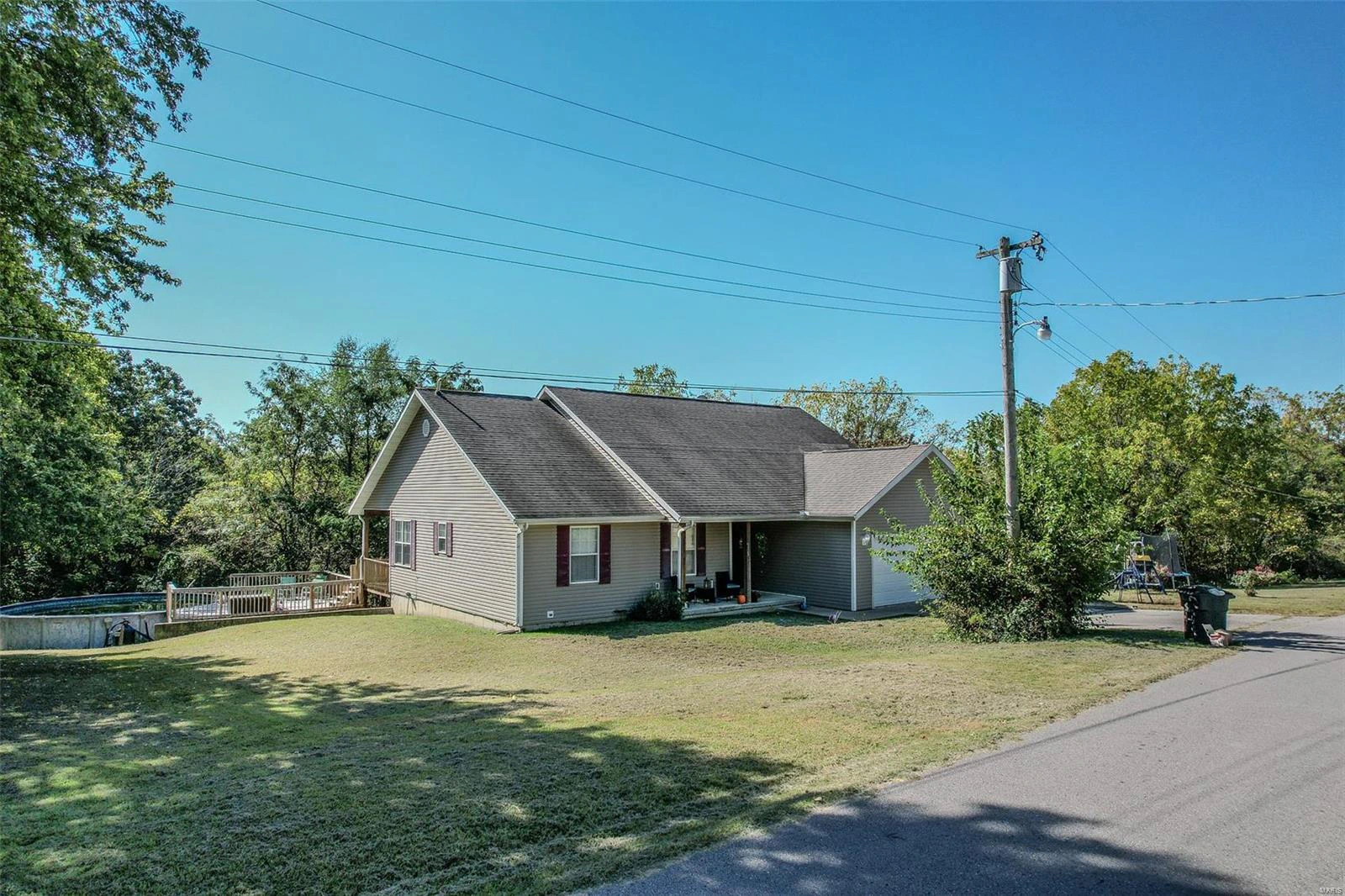 property 735 Dale Lane