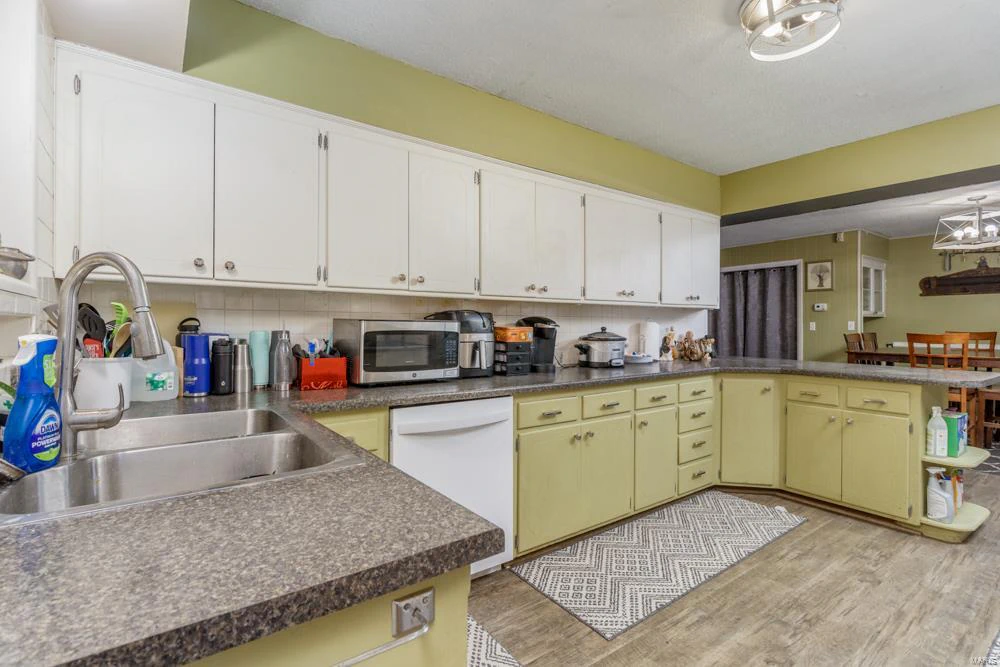property 22807 Pioneer Drive