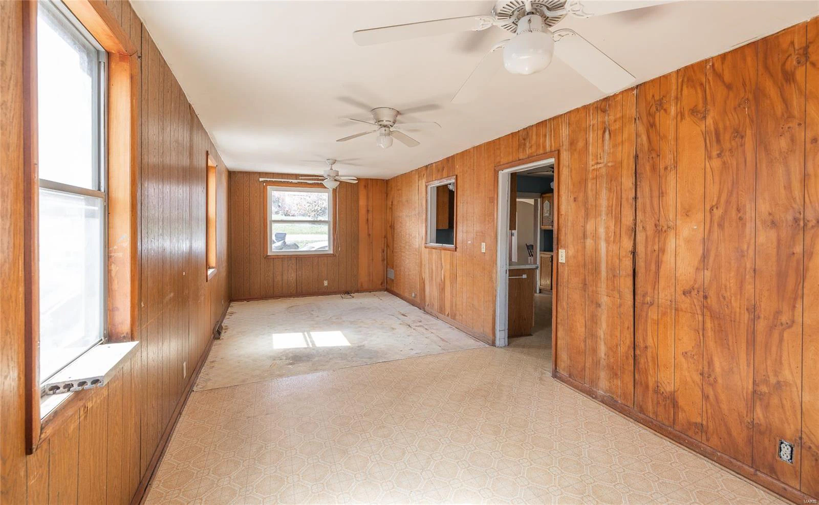 property 104 E Jefferson Avenue
