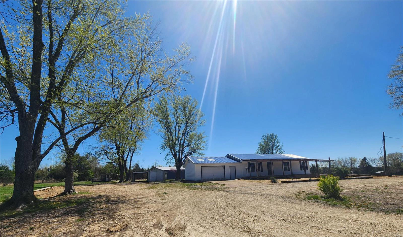 property 1424 Highway 28