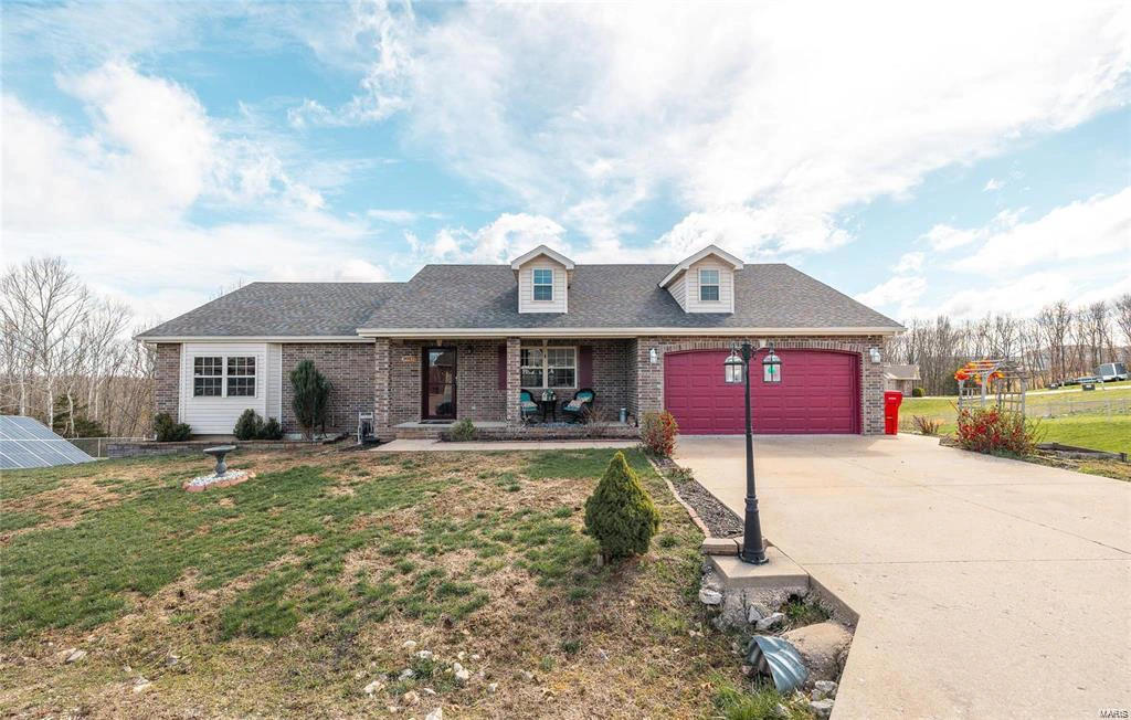 property 20172 London Lane