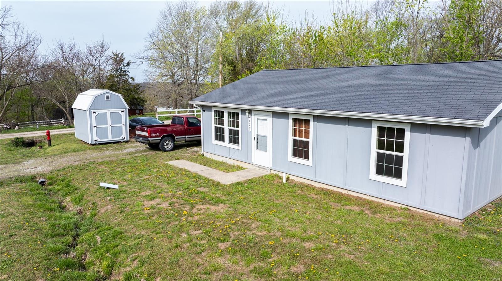 property 401 S Chestnut Avenue