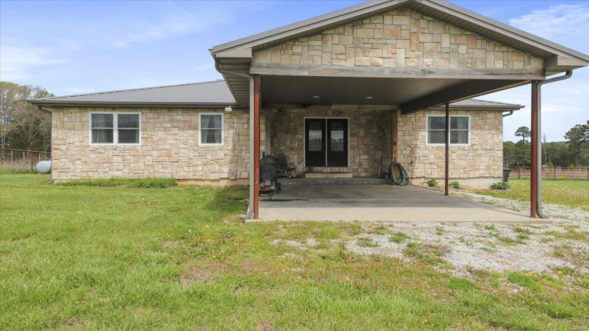 property 18351 Highway BB