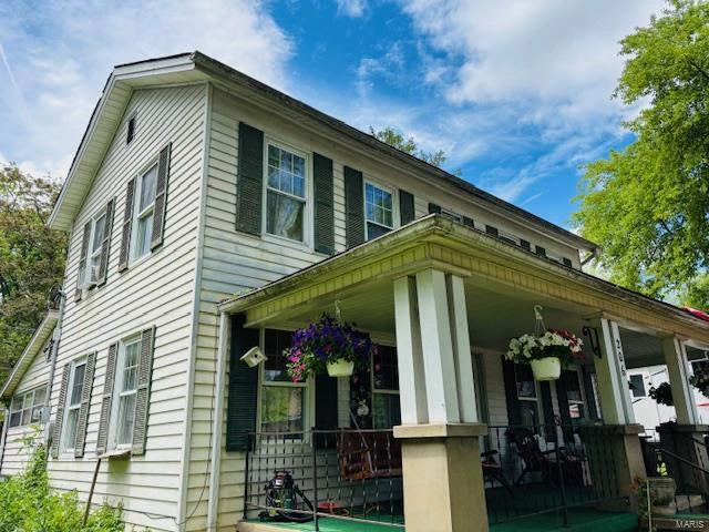 property 206 1st Street