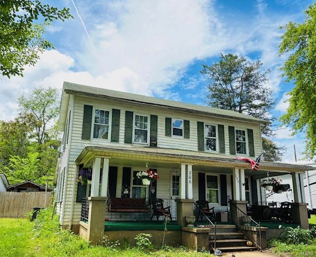 property 206 1st Street