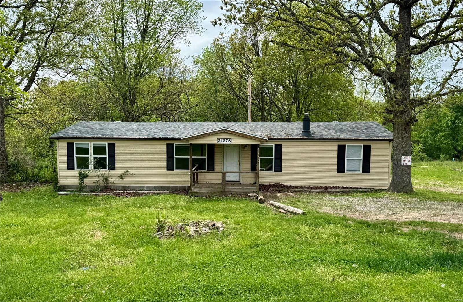 property 21275 Highway 28
