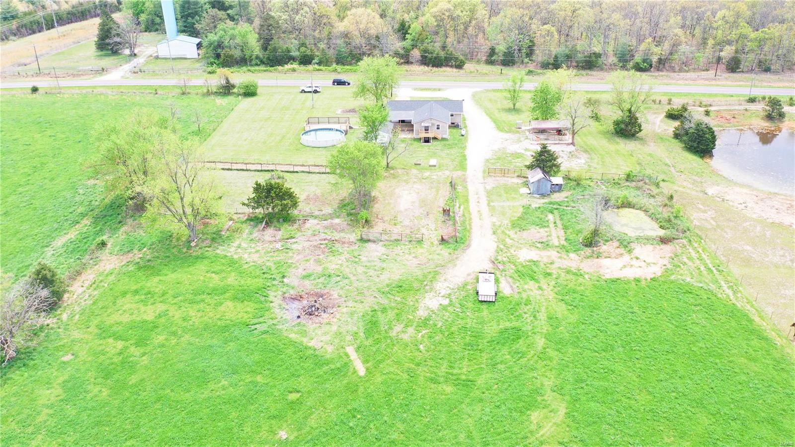 property 2523 E Highway 32