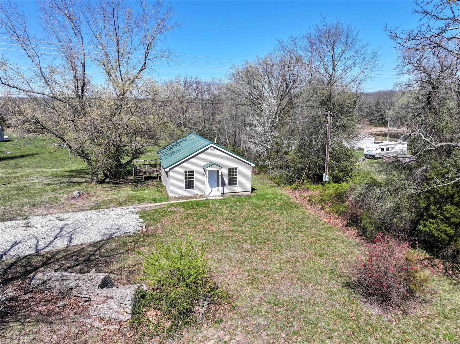 property 231 E Hwy 8