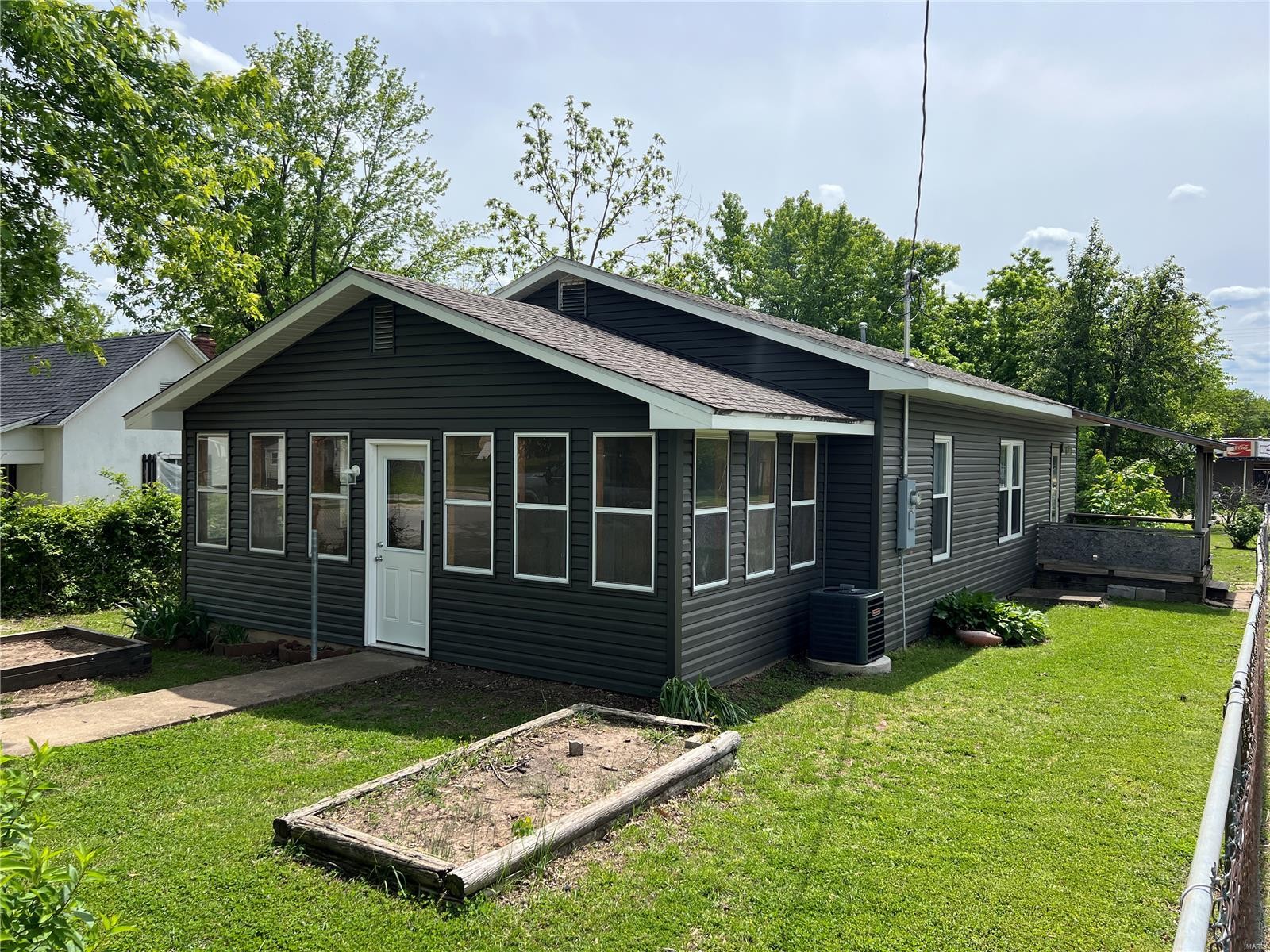 property 387 Van Buren Street