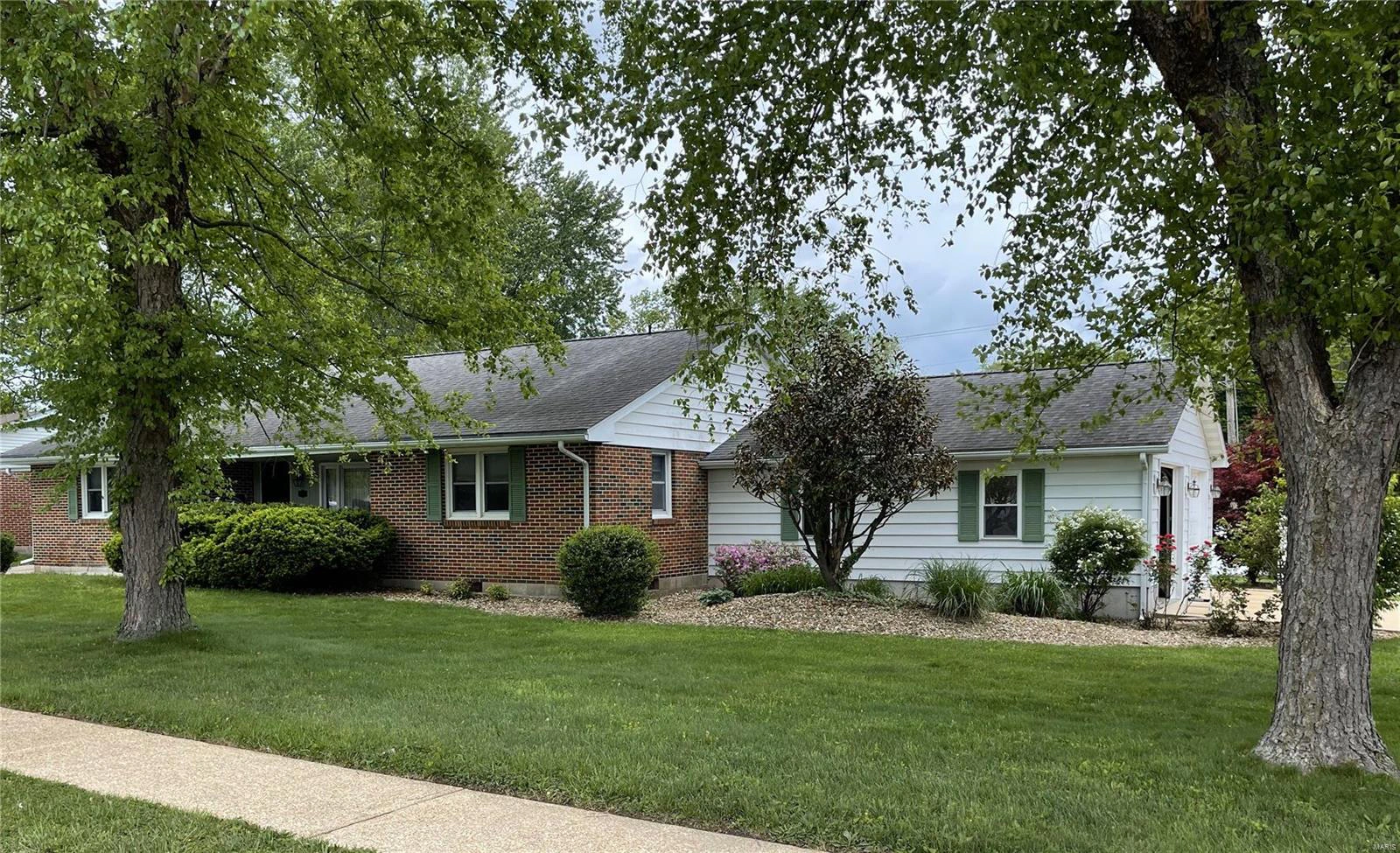 property 408 Crestview Street