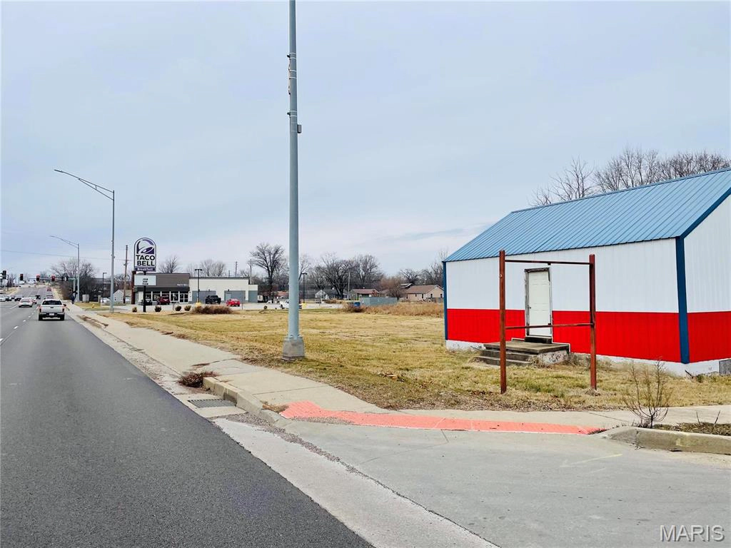 property 100 Highway 72