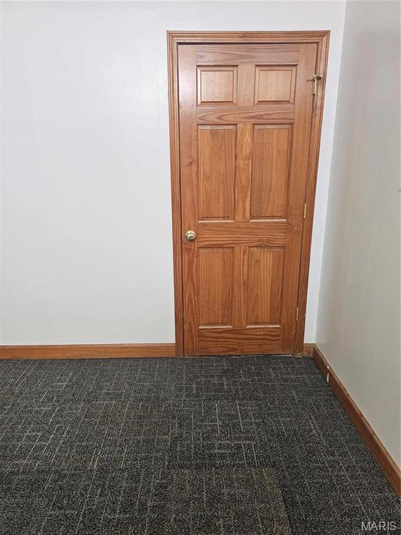 property 321 E Hardy Street