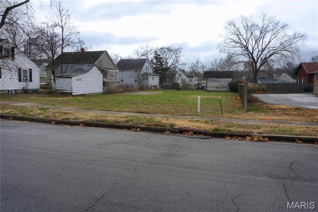 property 104 E 3rd Street