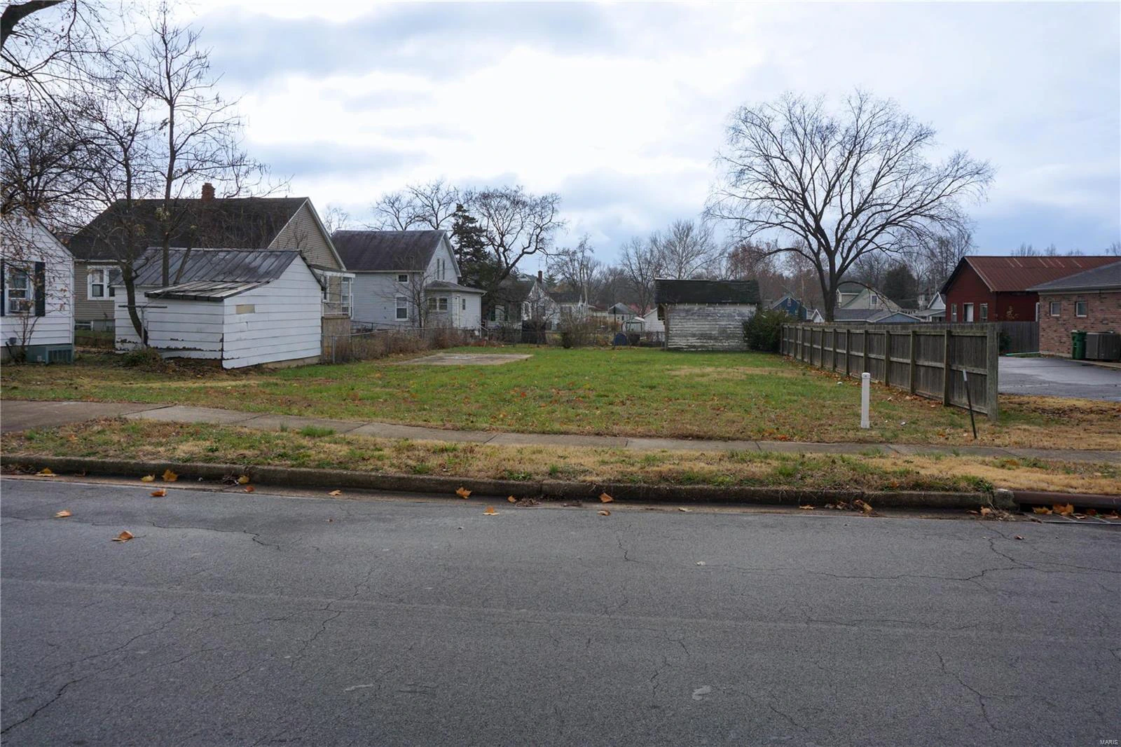 property 104 E 3rd Street