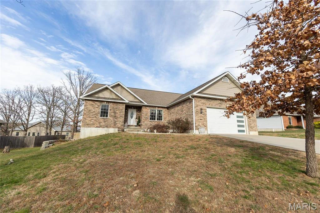 property 311 Dana Renee