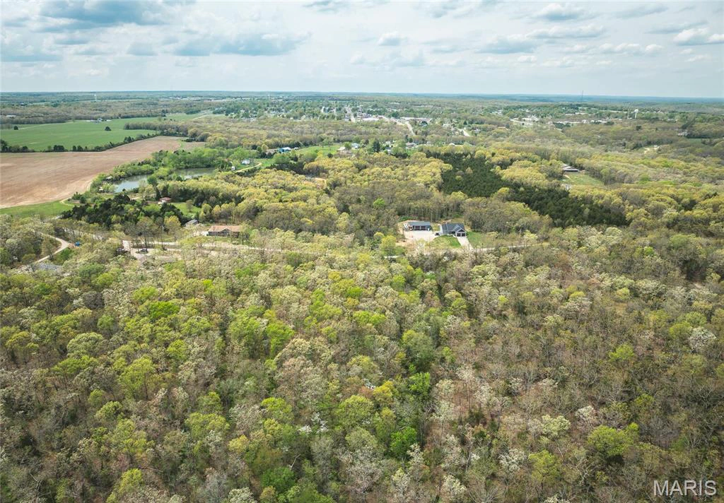 property 2101 Valley Creek Drive