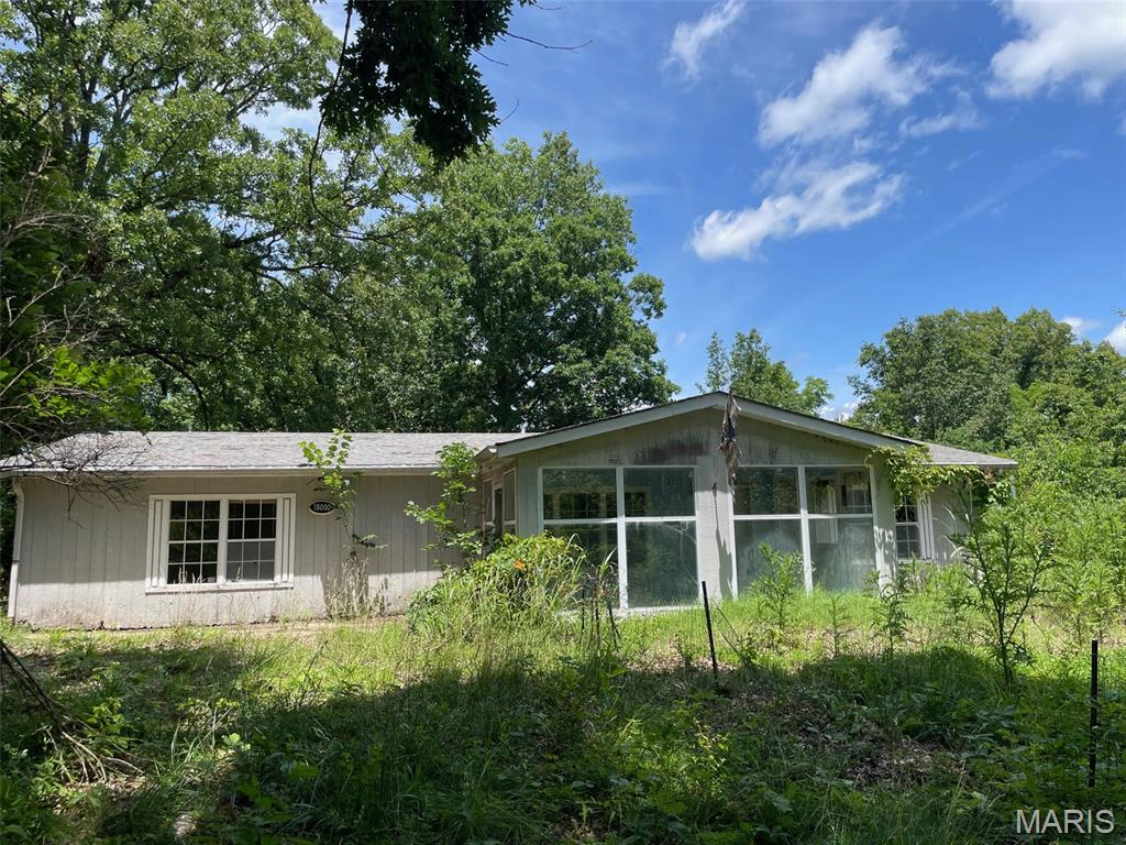 property 18000 Lattice Lane