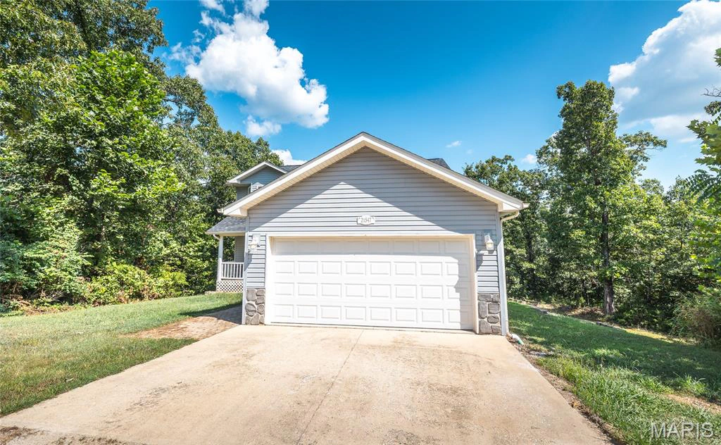 property 21547 Honeydew Lane