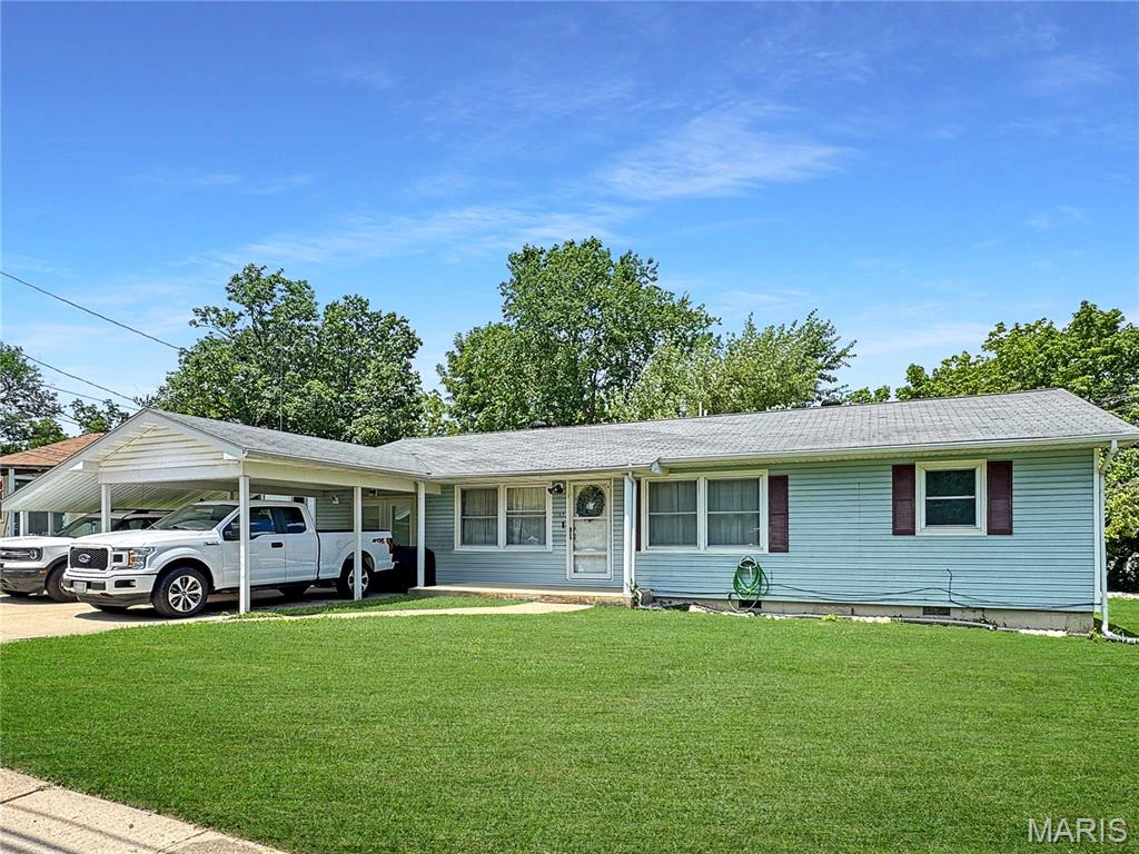 property 1103 W Spencer Street