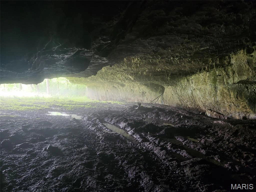 property TBD M- Pool Holler Cave Road