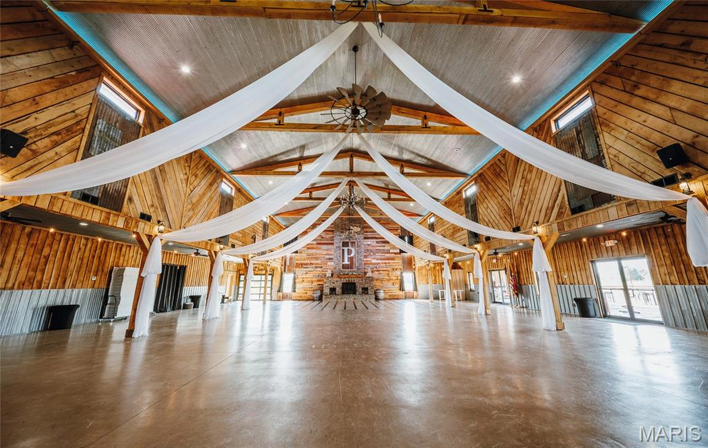 property 25330 Republic Road