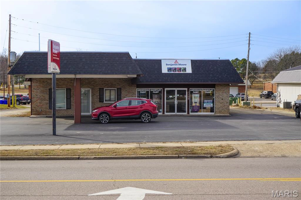 property 1107 Forum Drive