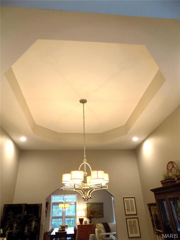 property 1011 Carriage Lane