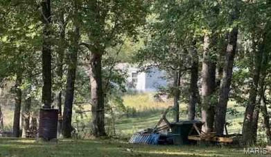 property 18620 S Us Highway 63