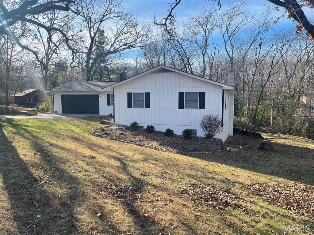 property 812 Cedar Hill Court