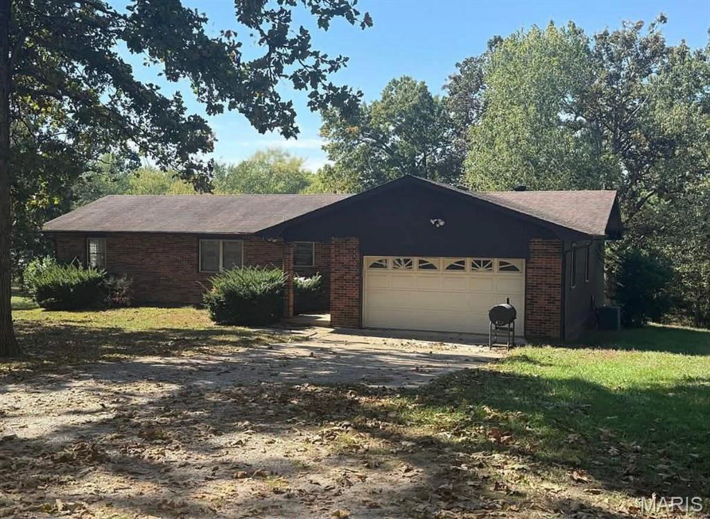 property 319 County Road 5030