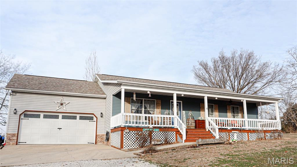 property 17595 Highway 63 S