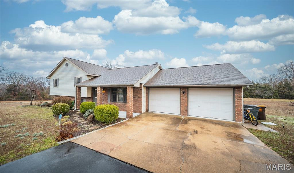 property 22130 Rhyme Lane