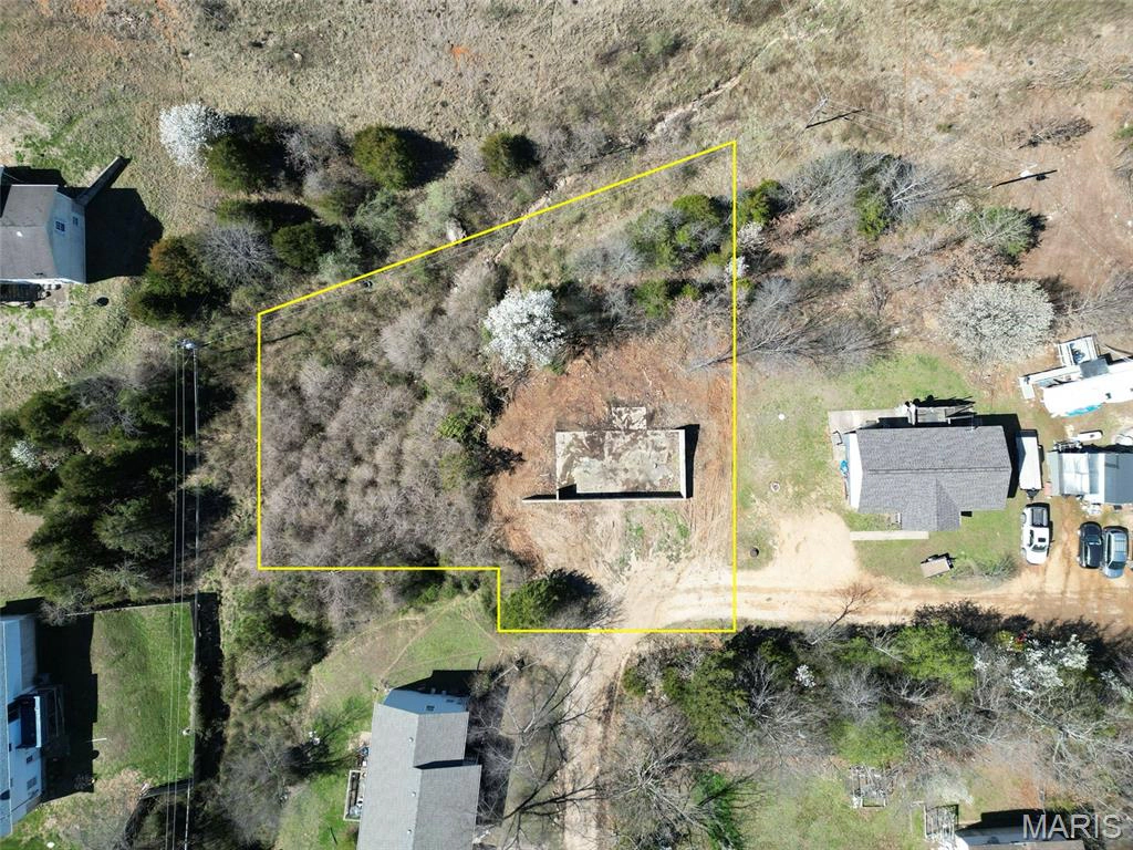 property 000 Holloway Lane