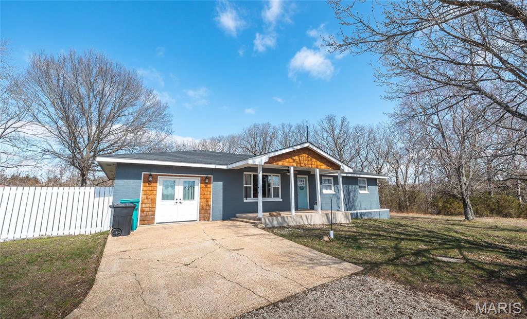 property 11985 State Route V