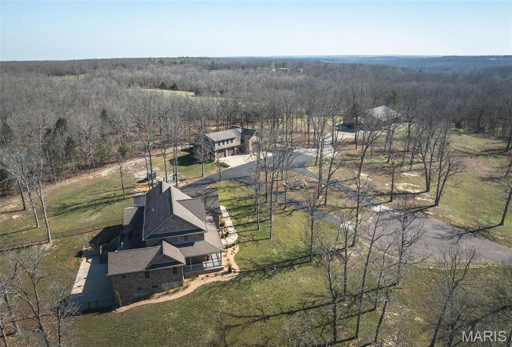 property 447 County Road 4185