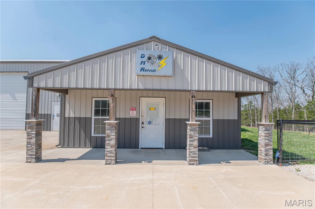 property 18119 State Route O