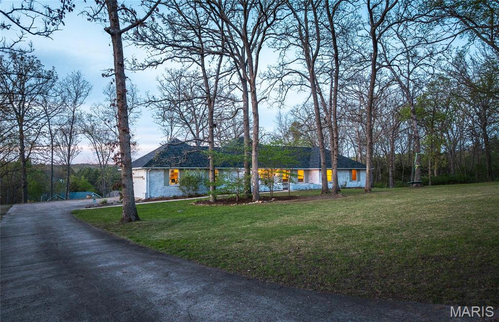 property 11865 Meadowview Road