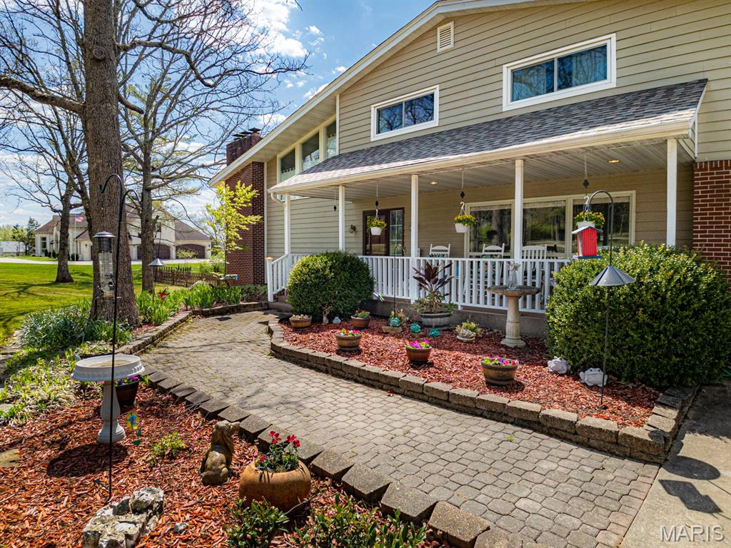 property 307 Lovers Lane